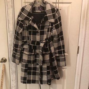 Forever21 black and white Long jacket